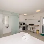 Bright And Adorable Studio In Vredehoek